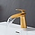 olcso Klasszikus-vízesés fürdőszobai mosogató csaptelep, monoblokk mosdó csapok egy fogantyús egylyukú fedélzet hideg-meleg víz tömlővel szerelve