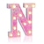 billiga Dekorativa ljus-led bokstavsbelysning lyser upp rosa bokstäver glitter alfabet bokstavsskylt batteridriven för nattlampa födelsedagsfest bröllop flickor presenter hem bar juldekoration rosa bokstav