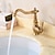 preiswerte Klassisch-Badezimmer-Wasserhahn mit einem Griff, Waschbecken-Mischer-Waschtischarmaturen mit Kalt- und Warmschlauch aus Vintage-Messing