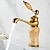 Недорогие классический-Ванная раковина кран - Широко распространенный Электропокрытие По центру Одной ручкой одно отверстиеBath Taps