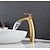 זול קלאסי-ברז אמבטיה ידית אחת מפל כסוף ניקל מוברש ברז כיור מכיל עם מיקסר מים קרים וחמים