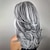 billige Syntetiske og trendy parykker-lange lag grå parykker til kvinder sølv bølget paryk naturligt udseende hår erstatning parykker syntetisk varmebestandigt hår paryk til daglig fest brug julefest parykker