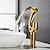 رخيصةأون حنفيات مغاسل الحمام-بالوعة الحمام الحنفية - شلال مطلي في وسط التعامل مع واحد ثقب واحدBath Taps