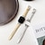 billiga Apple Watch-band-Läderband Kompatibel med Apple Watch klockband 38mm 40mm 41mm 42mm 44mm 45mm 49mm Lyx Justerbar Legering Äkta Läder Ersättningsurband för iwatch Ultra 2 Series 9 8 7 SE 6 5 4 3 2 1