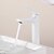 お買い得  浴室・洗面台用水栓金具-バスルームのシンクの蛇口 - クラシック 電気メッキ センターセット シングルハンドルつの穴Bath Taps