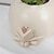 abordables Sculptures-Pot de fleur en résine pour livre artisanal à planter – améliorez votre espace avec cette élégante pièce de décoration d&#039;intérieur.