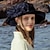 Χαμηλού Κόστους Fascinators-Γοητευτικά Καπέλα Καλύμματα Κεφαλής Λινάρι Κλος καπέλο Τύπου bucket Καπέλο ηλίου Γάμου Πάρτι Τσαγιού Κομψό Γάμος Με Φτερό Φλοράλ Ακουστικό Καπέλα