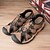 abordables sandalias de exterior-Sandalias de exterior con punta cerrada para hombre: diseño duradero de gamuza y malla con correas ajustables, suela antideslizante, perfectas para caminatas y aventuras de verano.