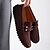 billiga Slip-ons och loafers till herrar-vinröd mocka loafers för män – slip-on körmockasiner med metallaccent för vardags- och affärskläder