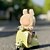 voordelige Knuffeldieren-Mini Elektrische Pop Scooter Voertuigen Speelgoed 4 Kleuren Beschikbaar Grappige Pop Accessoire met Muziek  Lichten Kan 360° Draaien Schattige Plastic Scooter Speelgoed Ornamenten Batterij Niet
