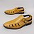 abordables Sandalias de vestir-Sandalias amarillas con estampado de cocodrilo para hombre: detalle de hebilla moderno, ideales para eventos al aire libre y ropa informal de verano.