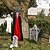 abordables Halloween-accessoires de vampire suspendus pour Halloween, cadavre fantôme suspendu grandeur nature, avec capteur à commande vocale &amp;yeux brillants, pour les maisons hantées d'Halloween, décorations extérieures