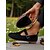 abordables Zapatillas sin cordones y mocasines de mujer-Zapatos planos de ante sintético con punta ancha para mujer y correa ajustable: zapatos casuales de estilo cómodo para jardines, parques y paseos al aire libre.