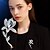 baratos Pregadeiras e Pins-Broches Clássico Retro Flor Elegante Moda Personalizada Simples Luxo Broche Jóias Prata Para Casamento Festa Presente Noivado Baile de Formatura Festival