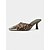 baratos Festa da Vida Noturna-Mules femininas de bico fino com estampa de leopardo e detalhe em metal dourado - elegantes sapatos de salto baixo para looks noturnos, de balada e festas.