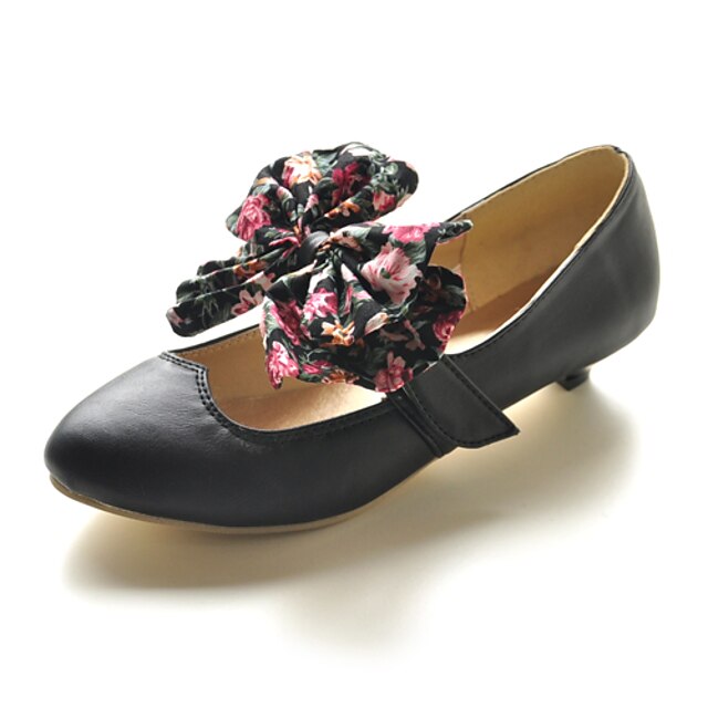  Leatherette Low Heel Closed Toe Shoes With Floral Bow (More Colors)