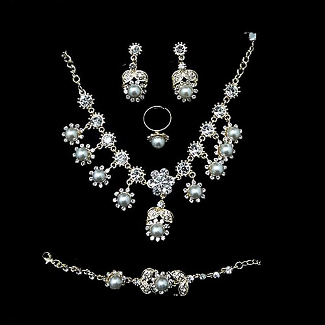  4-piece Jewelry Set – White Pearls In Gold Alloy