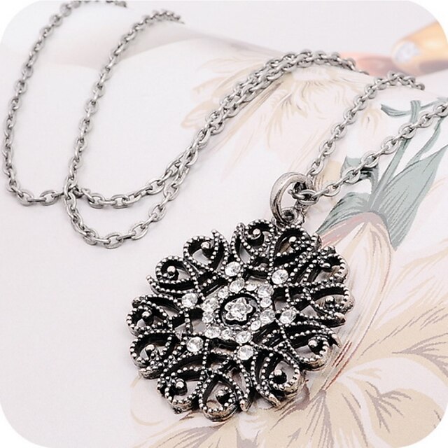  Women's Synthetic Diamond Pendant Necklace Pendant Long Necklace Floral / Botanicals Cheap Ladies Casual Fashion Alloy Black Silver Necklace Jewelry For Daily