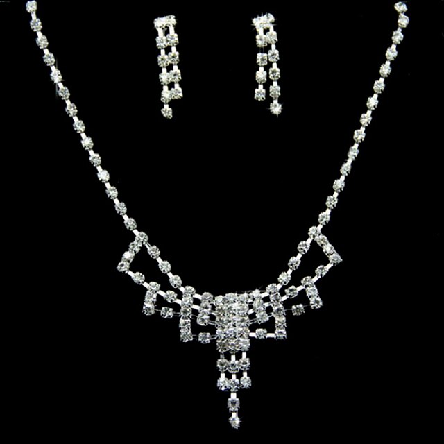  Shining Alloy With Rhinestone Women's Jewelry Set Including Necklace,Earrings
