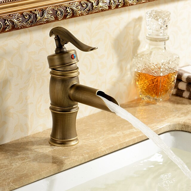  Håndvasken vandhane - Vandfald Antik Messing Centersat Et Hul / Enkelt håndtag Et HulBath Taps