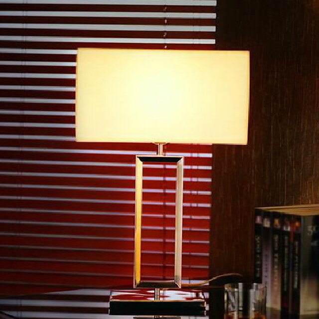  40W minimalista Mesa de Luz moderna com Tecido Tambor Sombra e Polished Chrome Pólo da lâmpada