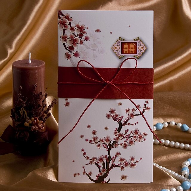  Dobrado de Lado Convites de casamento 50 - Cartões de convite Estilo Artístico / Estilo Floral Papel de Cartão 8 ½