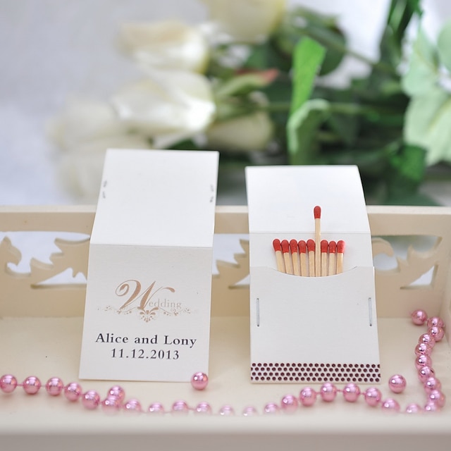  Cutie Chibrituri Personalizate Material / Hârtie Rigidă pentru Felicitări Decoratiuni nunta Nuntă / Petrecere Temă Clasică / Nuntă Toate Sezoanele