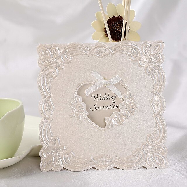  Top Fold Wedding Invitations Invitation Cards Classic Style / Floral Style Pearl Paper 6
