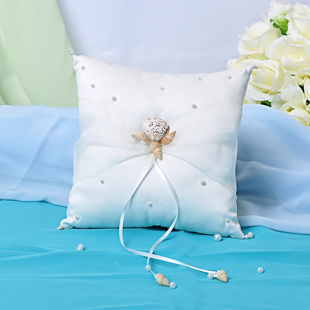  Pterry Ring Pillow With Authentic Seashell