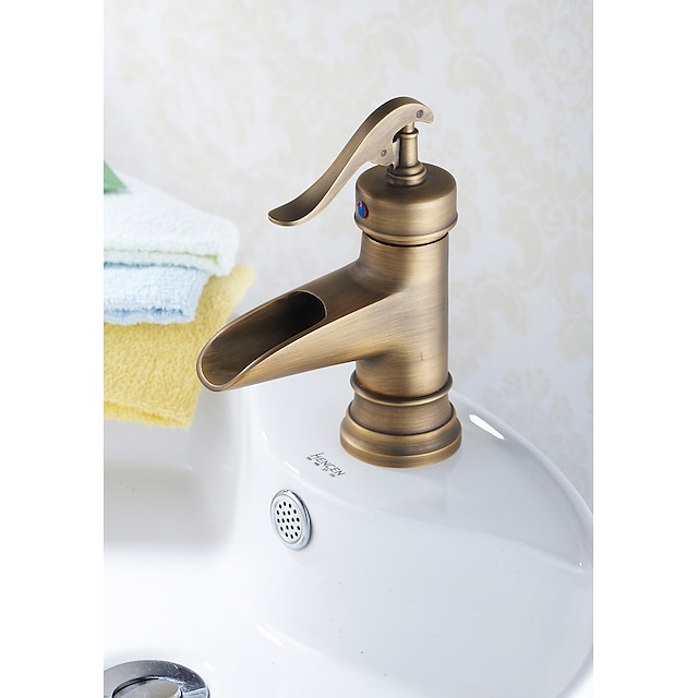  Tradisjonell Antique Brass Finish bathroom sink tappekran