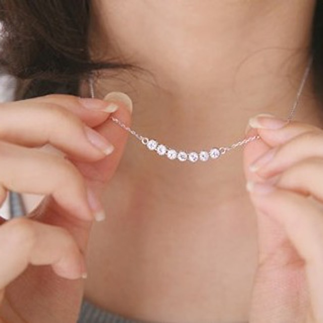  Dam Kristall Hänge Halsband Flytande Billig damer Mode Dubai Small Kristall Legering Silver Halsband Smycken Till Party Dagligen Casual