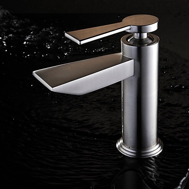  Contemporary Centerset Ceramic Valve One Hole Single Handle One Hole Nickel Brushed , Bathroom Sink Faucet