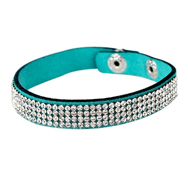a leather tennis bracelet/image from miniinthebox.com