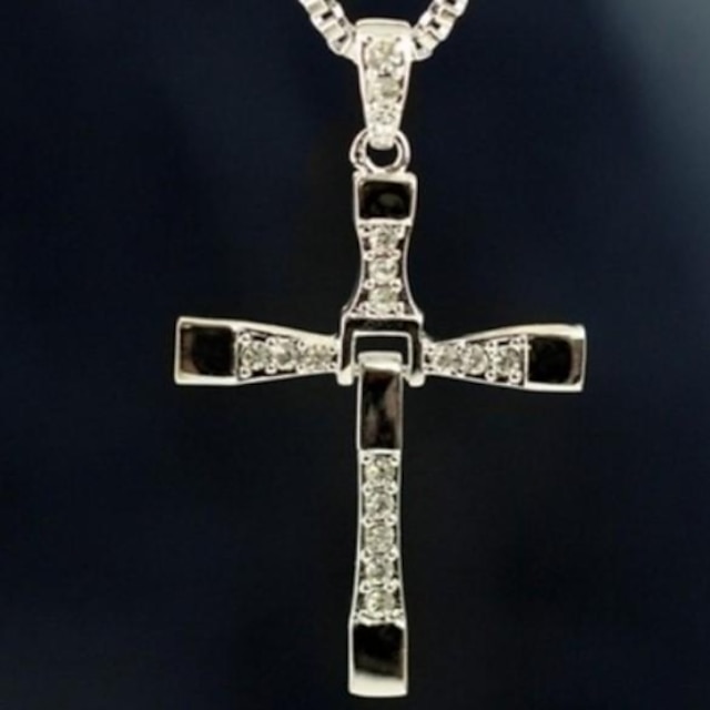  Hombre Collares con colgantes Cruz damas joyería película Cristo Legierung Plata Gargantillas Joyas 1 PC Para Regalos de Navidad Casual Diario