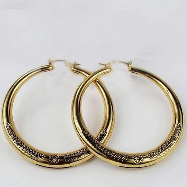  Women's Gold Tone Metal Carve Hoop Earrings