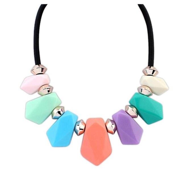  Women's European and America Geometry All Match Elegant Pendant Statemtnt Necklace (More Colors)(1 pc)