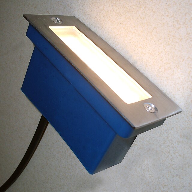  18 Light 2W Aluminium Ally LED Wall Corner Light IP67 Waterproof