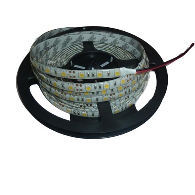  5m Fâșii De Becuri LEd Flexibile 300 LED-uri 5050 SMD Alb Rezistent la apă / Ce poate fi Tăiat / De Legat 12 V / IP65 / Auto- Adeziv