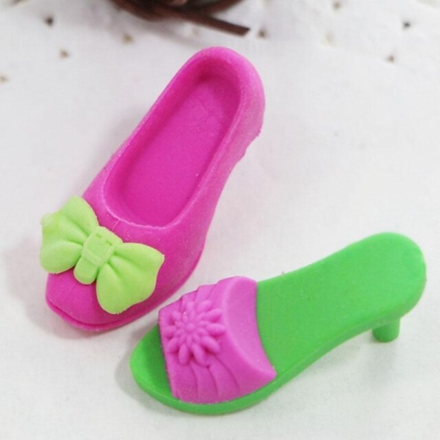  Cute Detachable  High-heeled Shoes And Boot Shaped Eraser (Random Color x 4 PCS)