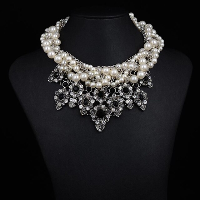 Women's Luxury Pearl Rhinestone Necklace