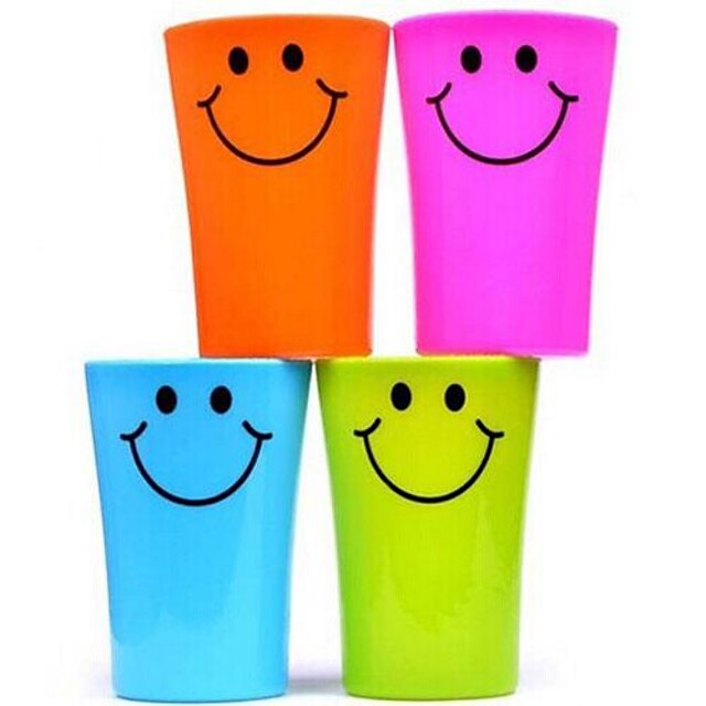  Multi-function Smile Face Plastic Toothbrush Cup 360ML(Random Color)