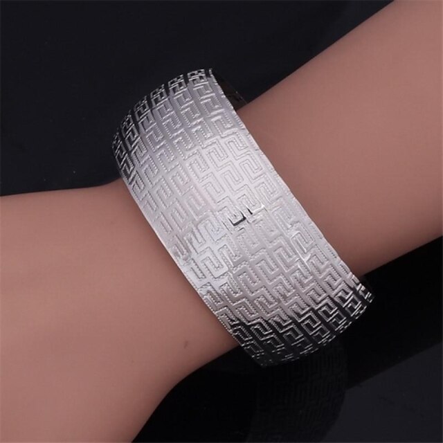  Women's Bracelet Bangles Cuff Bracelet Bracelet Ladies Fashion Platinum Plated Bracelet Jewelry Silver / Golden For Wedding Party Special Occasion Birthday Gift Daily / Gold Plated