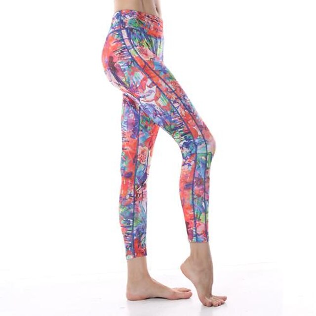  Yokaland Three-Dimensional Cut Slim Fit Yoga Capri With Flower Print