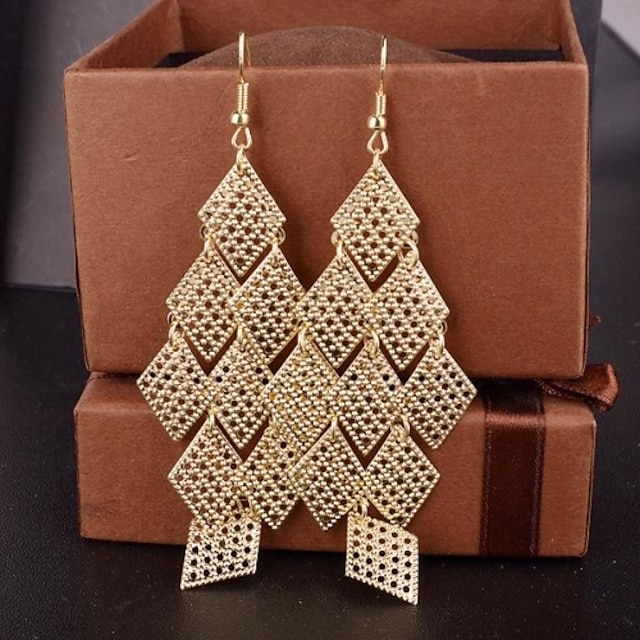  Women's Synthetic Diamond Drop Earrings Hanging Earrings Hollow Out filigree Cheap Statement Ladies European Festival / Holiday Earrings Jewelry Gold / Silver For Party Special Occasion Daily
