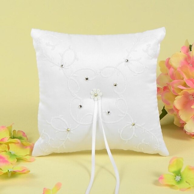  Rhinestone / Embroidery / Ribbons Satin Ring Pillow Garden Theme