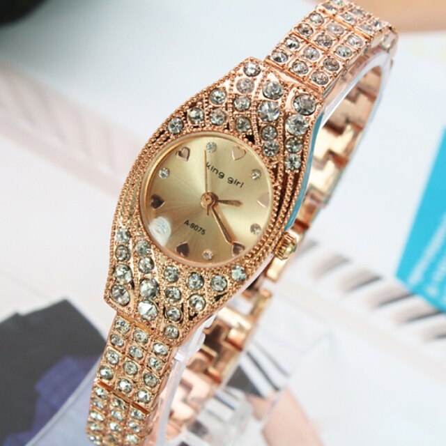  Women‘s New Explosion Circular Diamond Dial Diamond Bracelet Fashion Quartz Watches Cool Watches Unique Watches