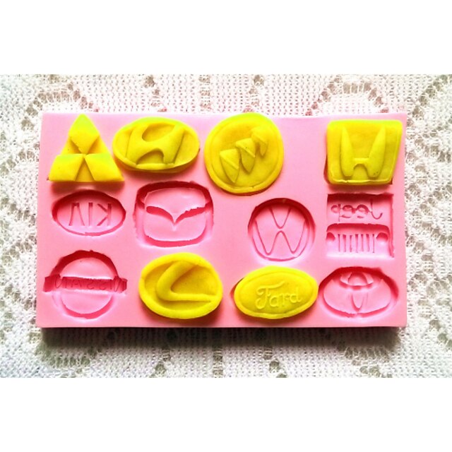  Bakeware Silicone Car Logo Baking Molds for Fondant Candy Chocolate Cake (Random Colors)