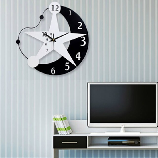  Modern / Contemporary Wood / Plastic Indoor / Outdoor,AA Wall Clock