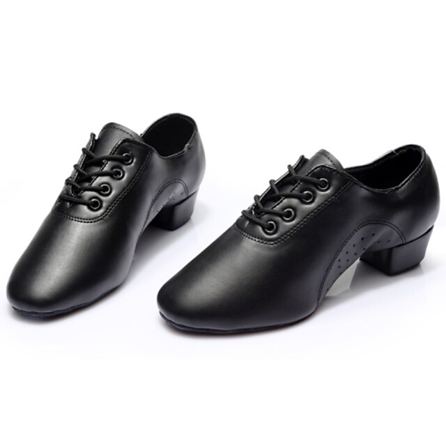  Férfi Latin cipők / Báli Bőr Félcipő Otthoni / Professzionális / Kezdő / Gyakorlat Fűző Lapos Fekete 1 - 1 3/4inch Személyre szabható