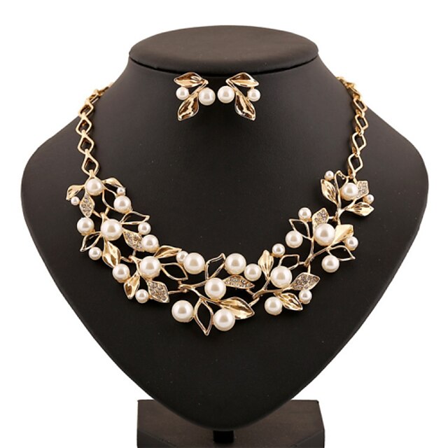  Pearl Jewelry Set Statement Ladies Work Casual Fashion Vintage Earrings Jewelry Gold / Silver For